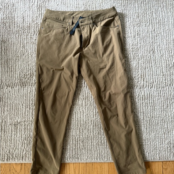 lululemon athletica Other - Lululemon Men's athletic khaki pants
